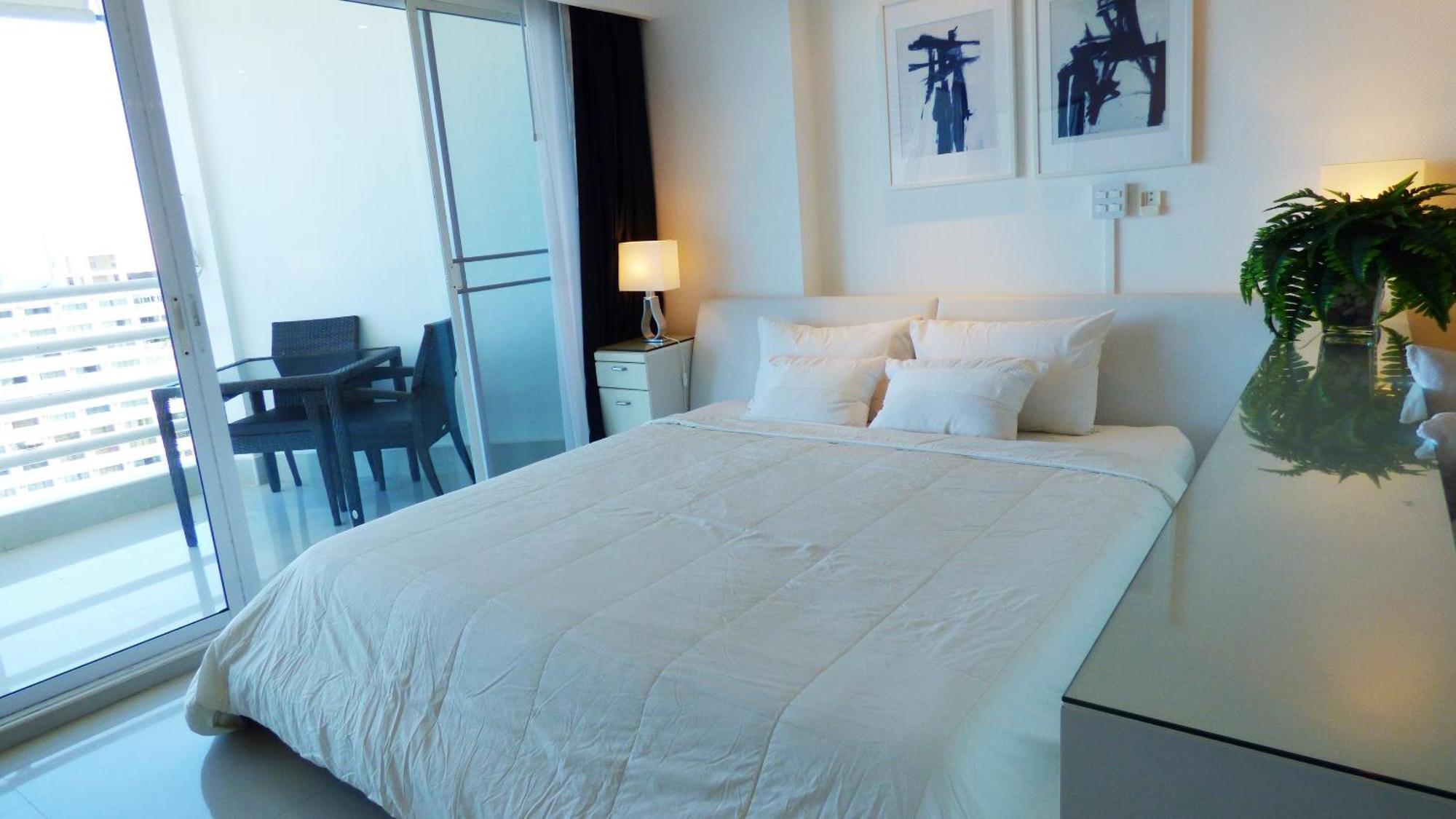 Beautiful Sea View Beach Front Condo Pattaya Eksteriør billede