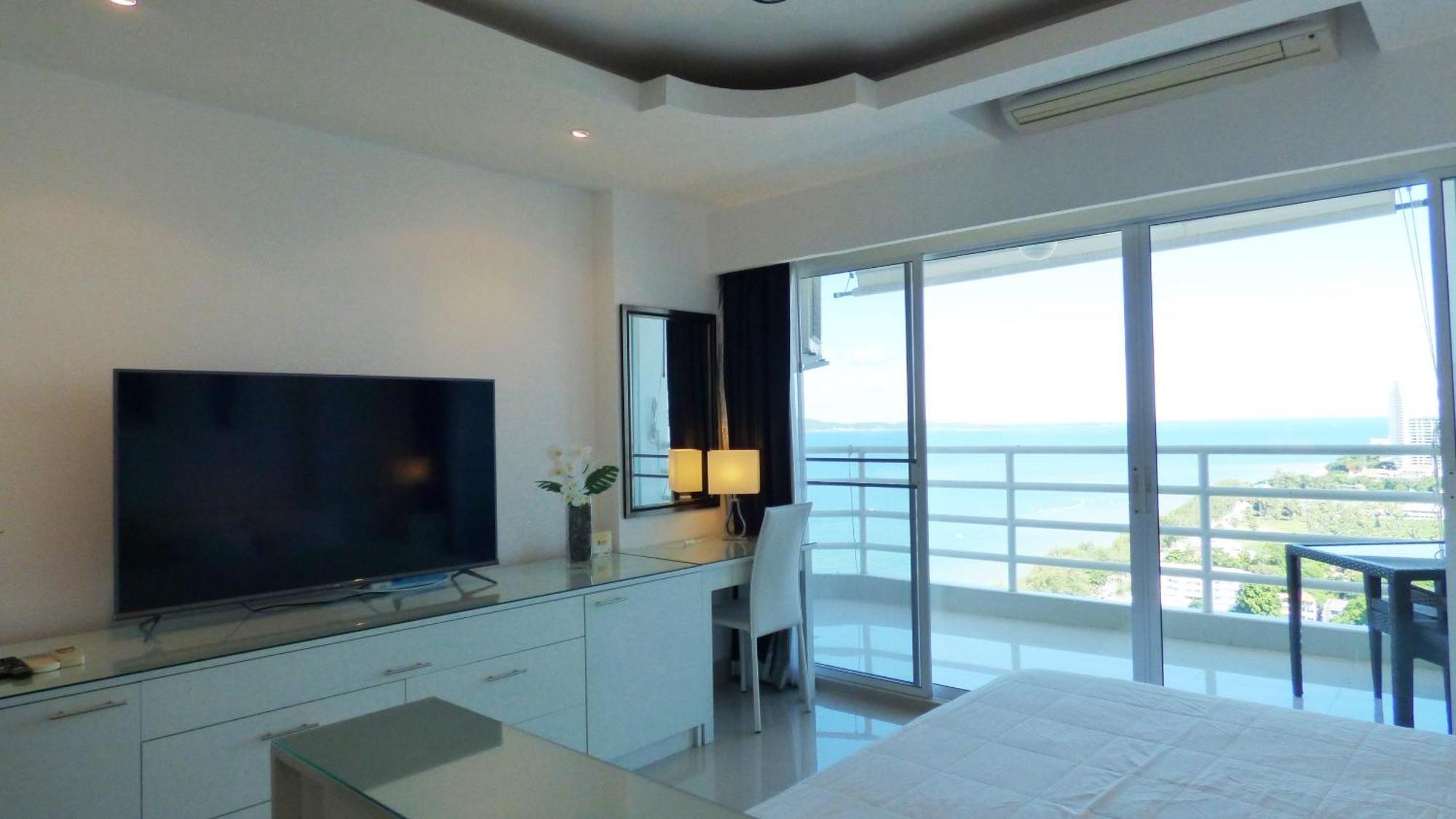Beautiful Sea View Beach Front Condo Pattaya Eksteriør billede